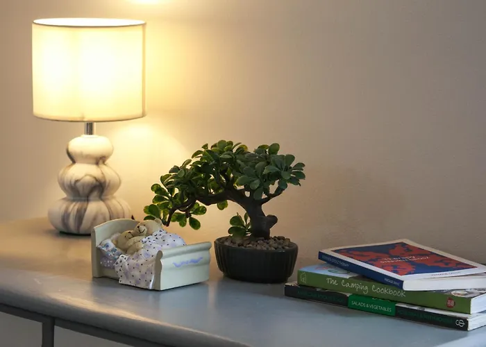 Cozy 3 Bedrooms Near Beach With Parking